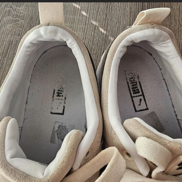 Puma Cream and Black Chunky Platform Sneakers 9.5 - Picture 6 of 8